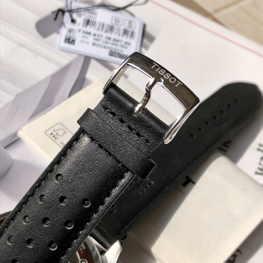 Tissot, T106 .417.16.057.00series V8 men's watch