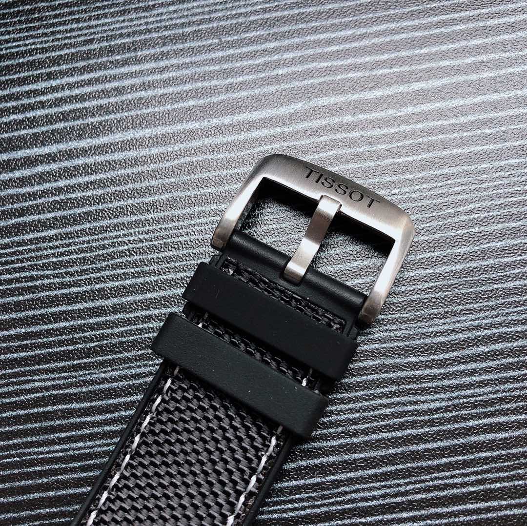 TISSOT T048.417.27.057.00