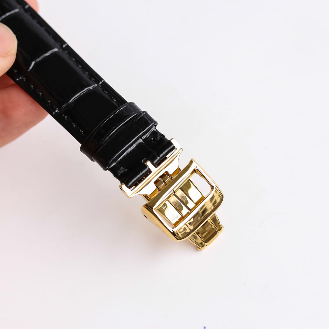 Jaeger-LeCoultre Reverso model: Q2788520 watch,