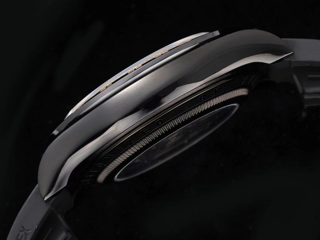 The new hollow Rolex Daytona watch