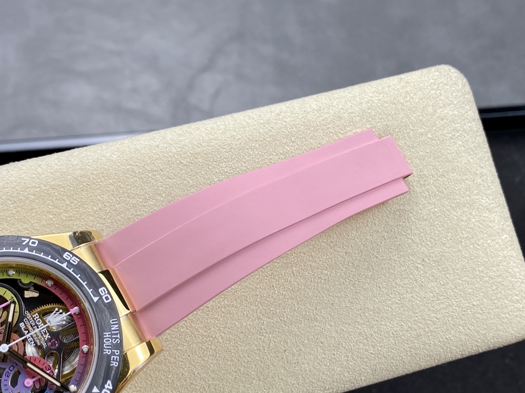 The new hollow Rolex Daytona watch