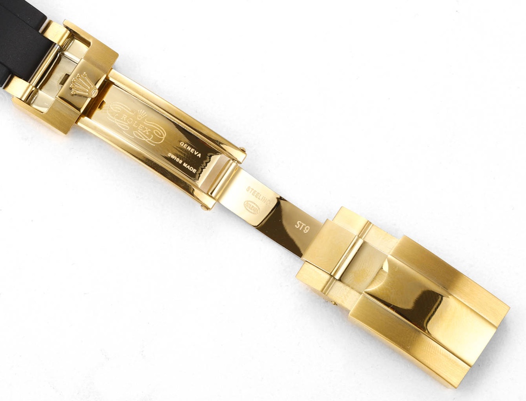 The Rolex Daytona 116589TBR watch,