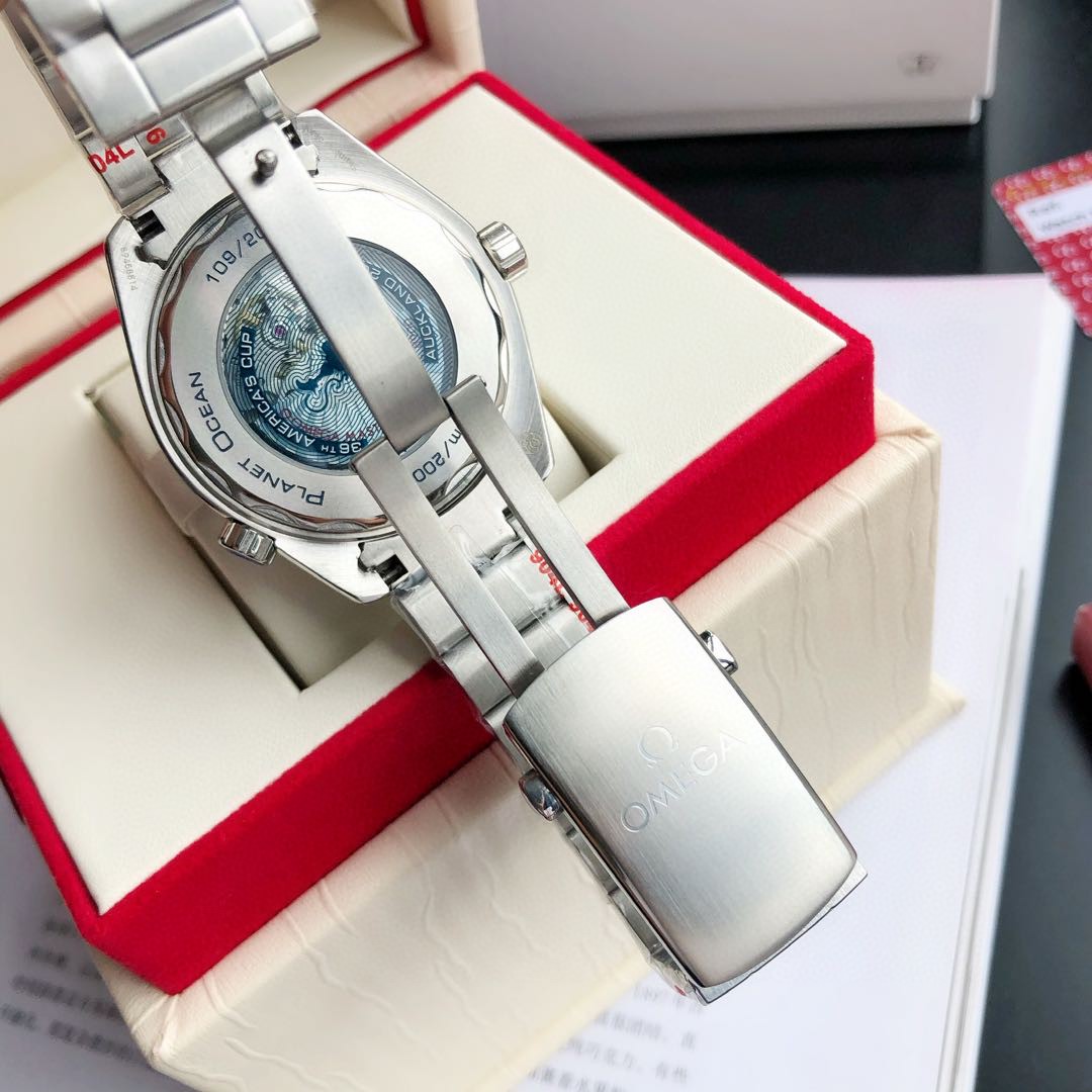 Omega Seamaster 600m America's Cup limited edition diving watch