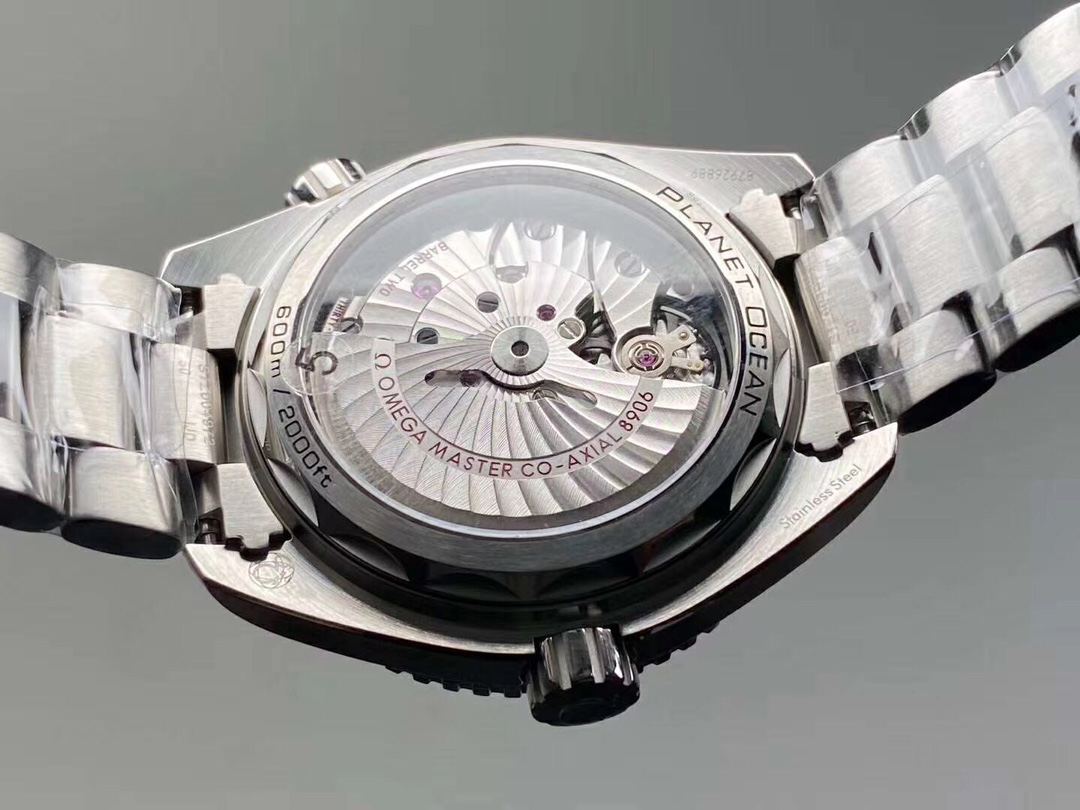 Omega Seamaster 600m America's Cup limited edition diving watch