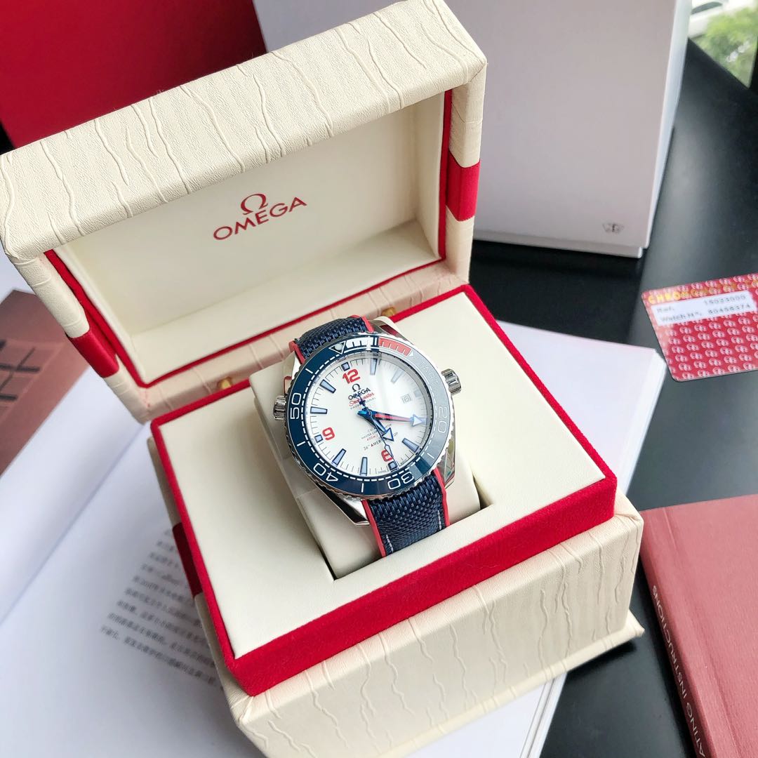 Omega Seamaster 600m America's Cup limited edition diving watch