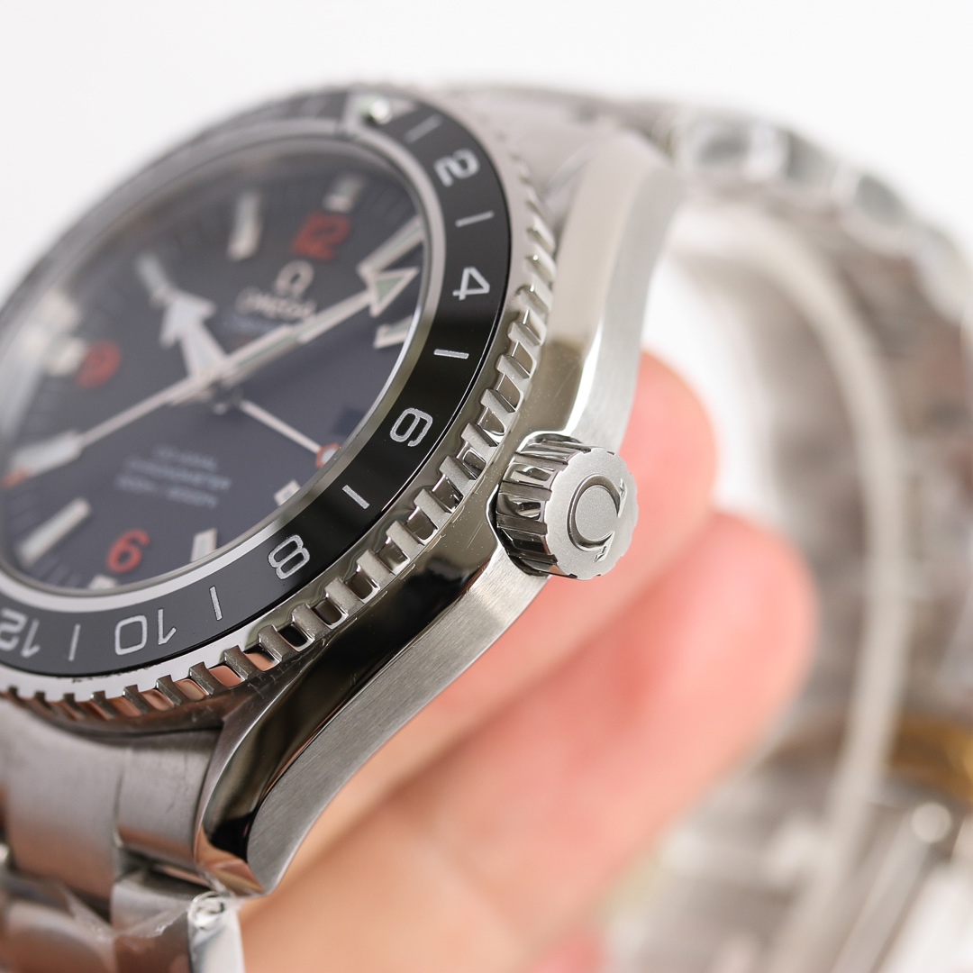 Omega Seamaster 600m America's Cup limited edition diving watch