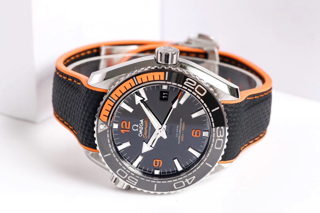 Omega Seamaster 600m diving men's watch