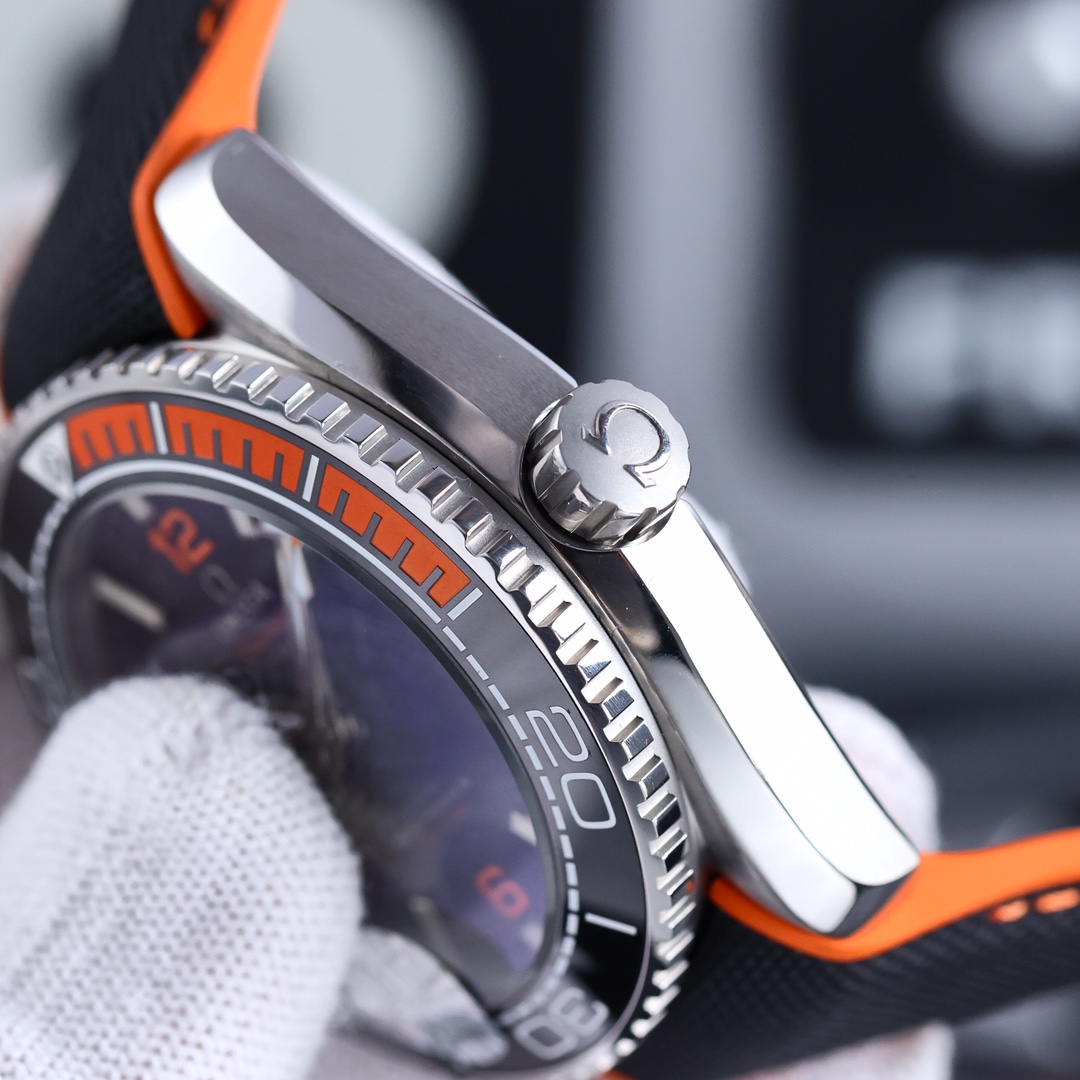 Omega Seamaster 600m diving men's watch,