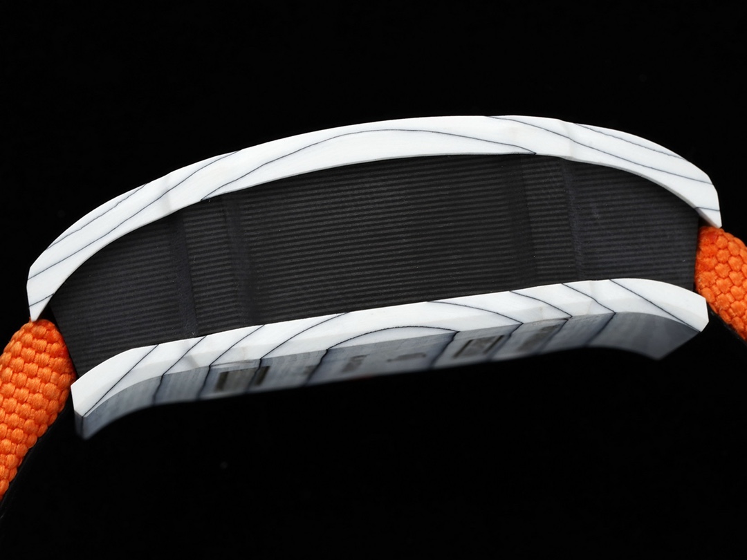 RM 27-02 is a sports tourbillon watch designed by 〖RICHARD MILLE〗