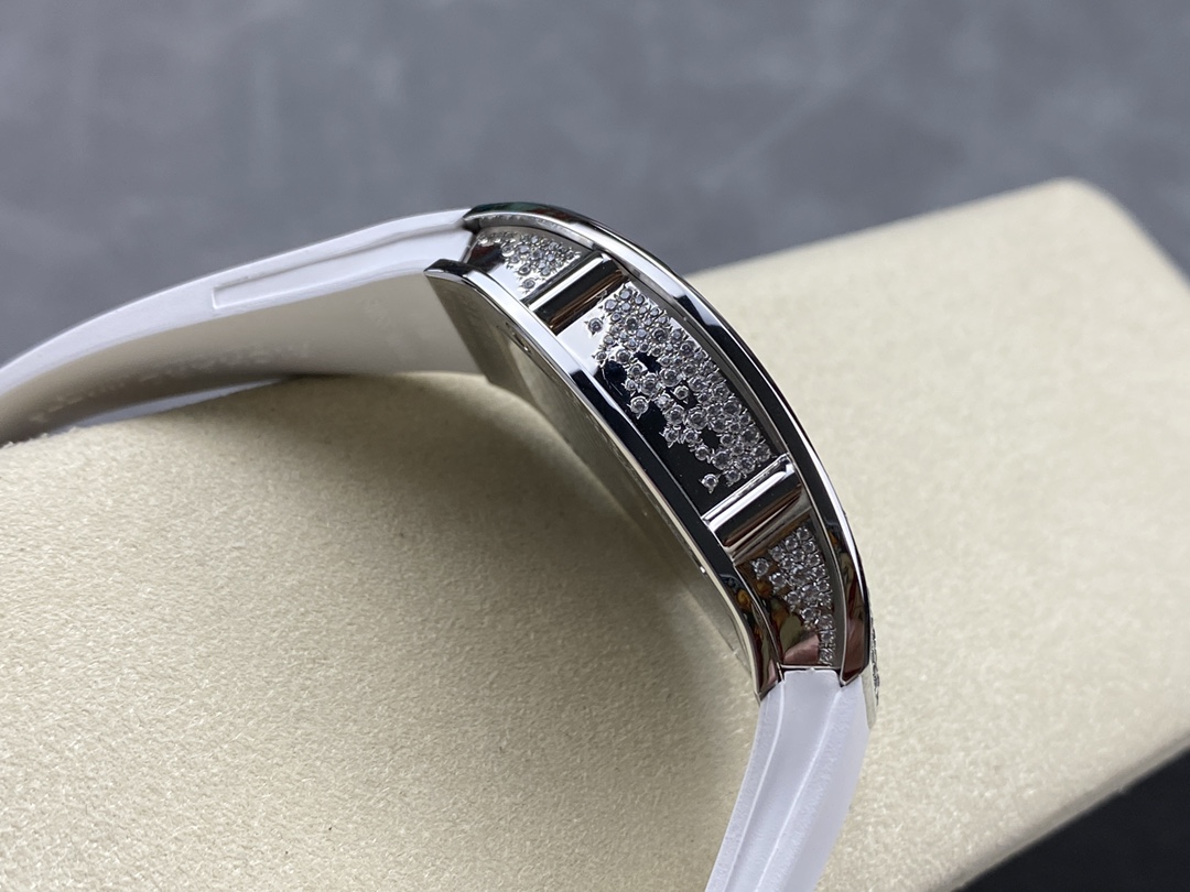 Richard Miller RM07-01 Red Lips RM007