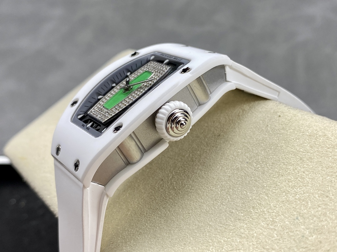 Richard Miller RM07-01 Red Lips RM007