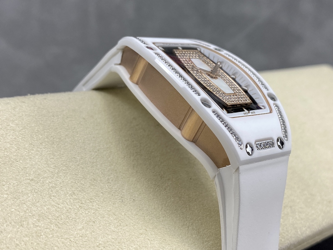 Richard Miller RM07-01 Red Lips RM007