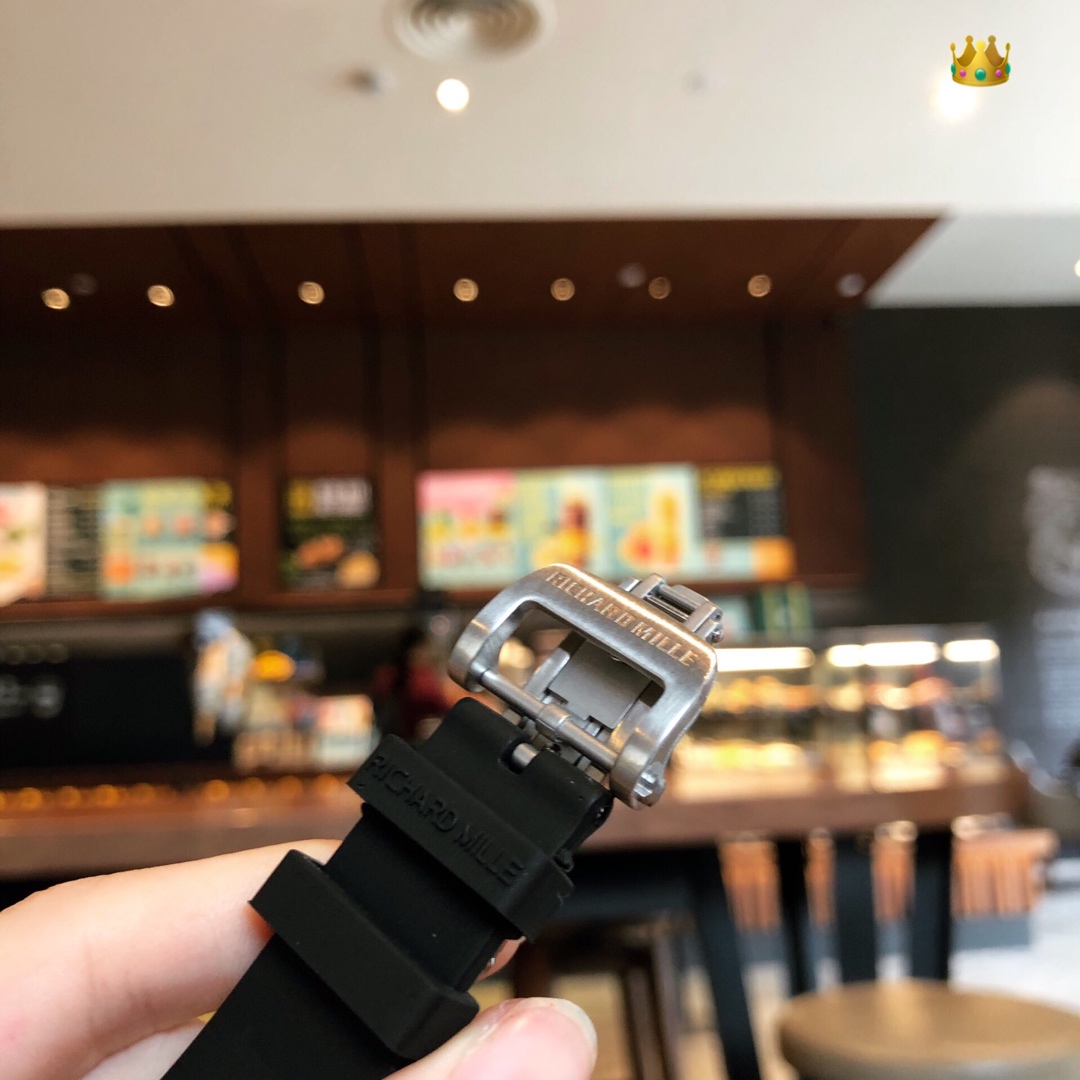 Richard Miller RM07-01 Red Lips RM007