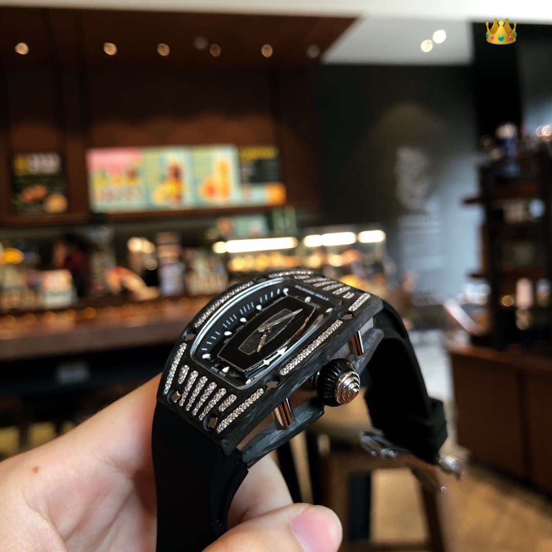 Richard Miller RM07-01 Red Lips RM007