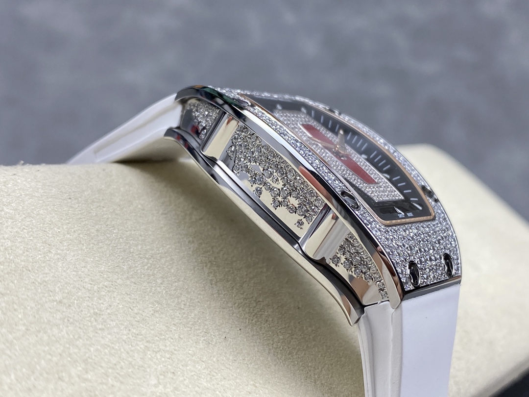 Richard Miller RM07-01 Red Lips RM007