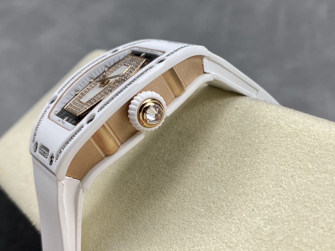 Richard Miller RM07-01 Red Lips RM007