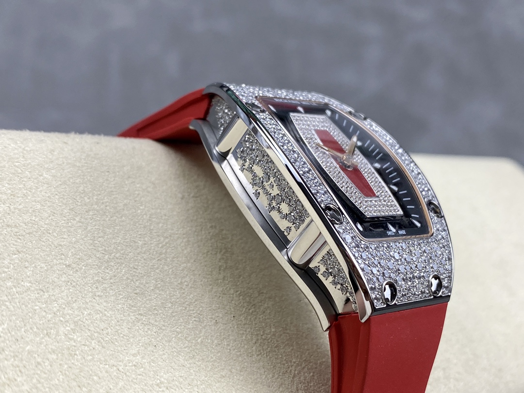 Richard Miller RM07-01 Red Lips RM007