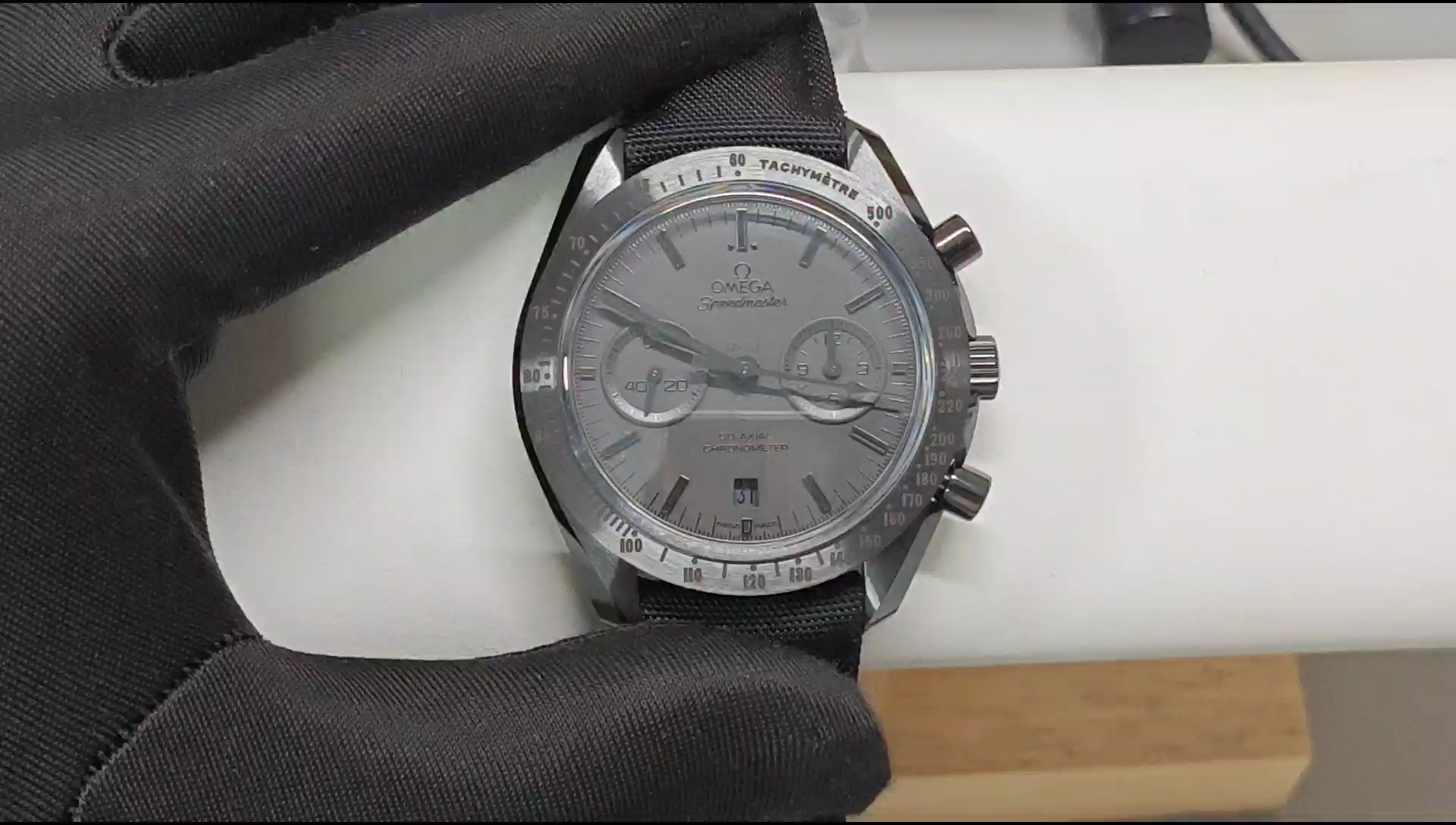 Omega Dark Side of the Moon Ceramic 9300 Movement