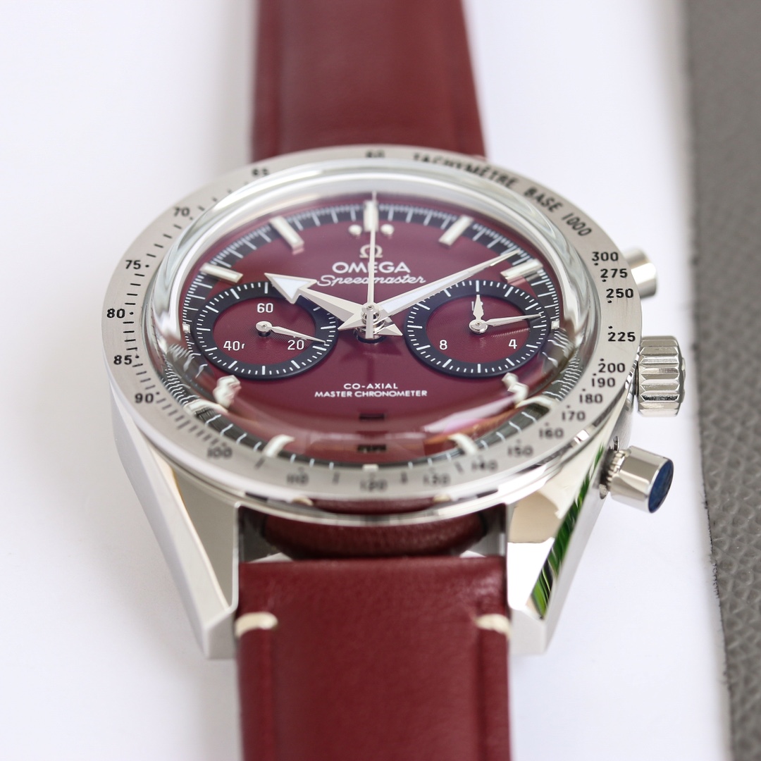 Omega Speedmaster Series Chronograph Mechanical Men's Watch