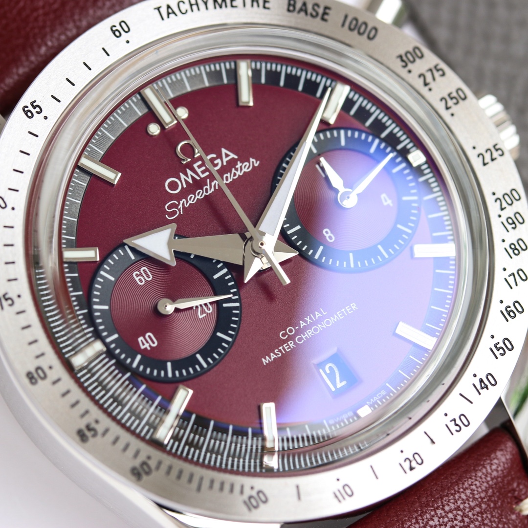 Omega Speedmaster Series Chronograph Mechanical Men's Watch