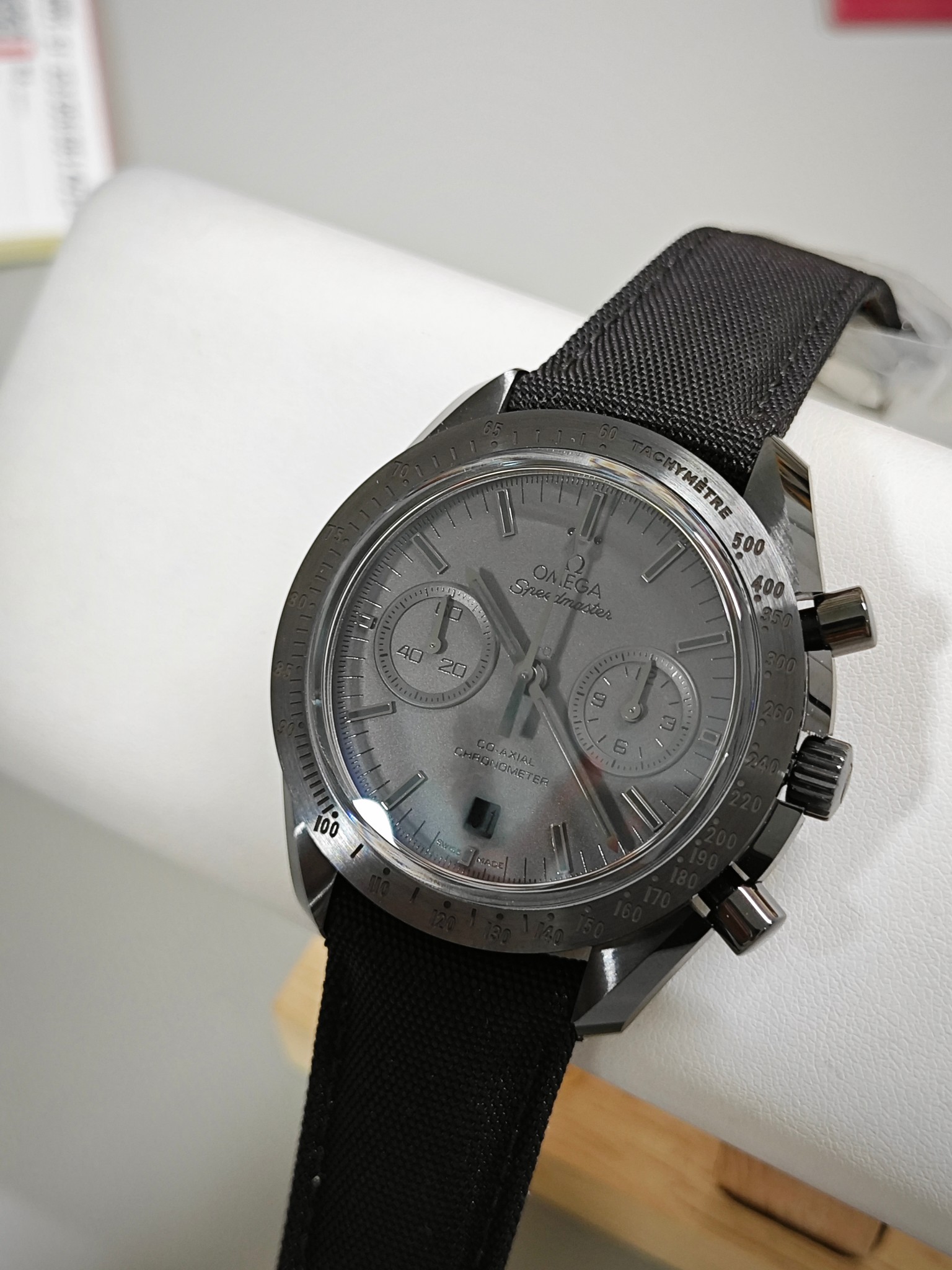 Omega Dark Side of the Moon Ceramic 9300 Movement