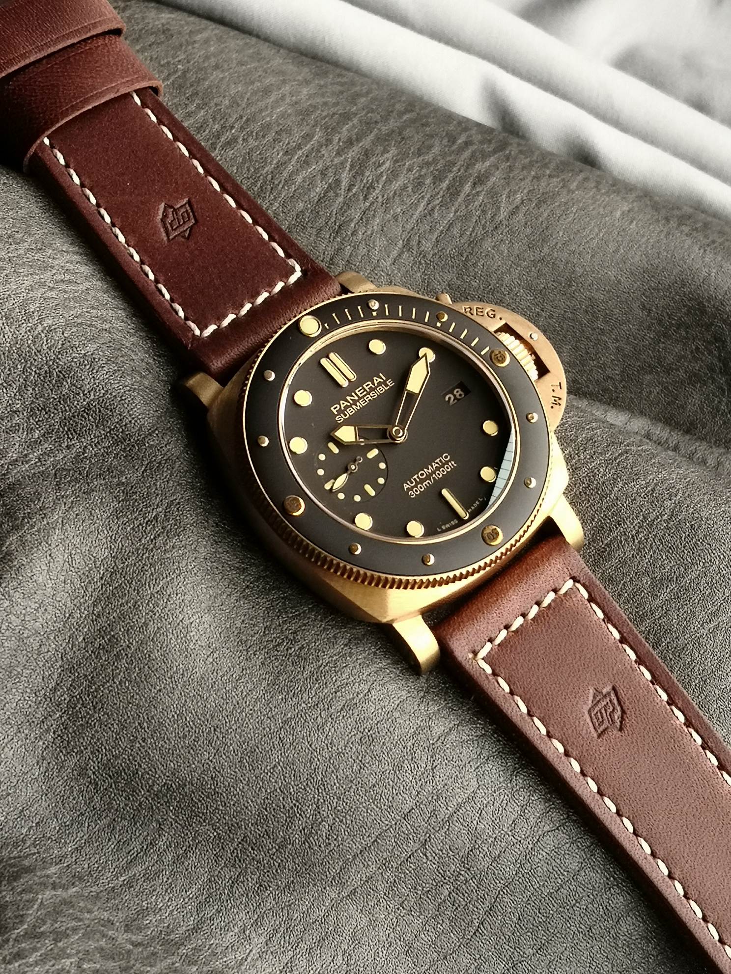 Panerai Submersible series PAM00968 watch,