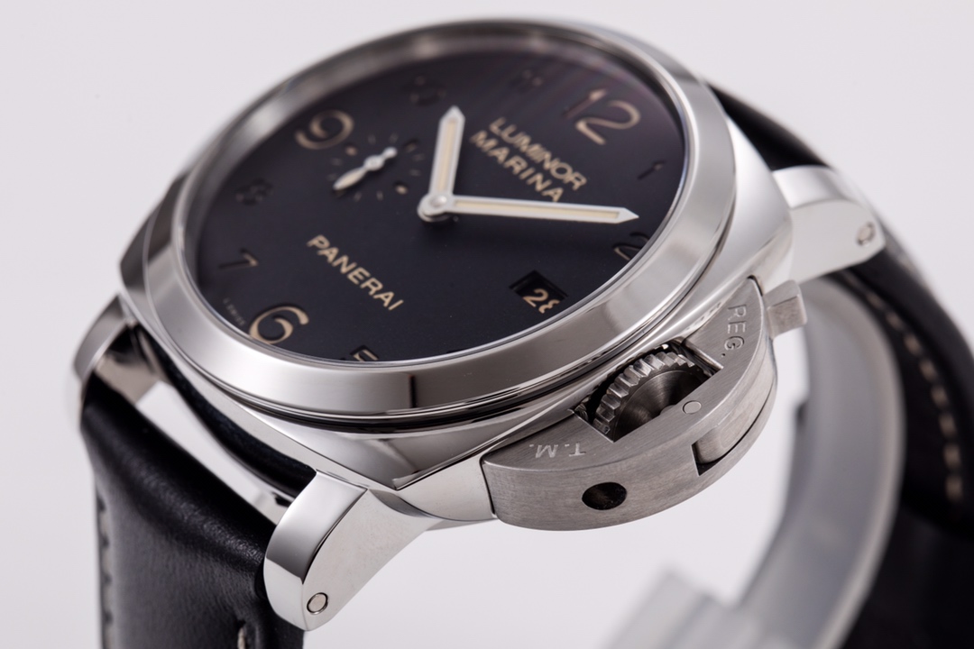 Panerai 359 V2 version synchronizes the original movement functions