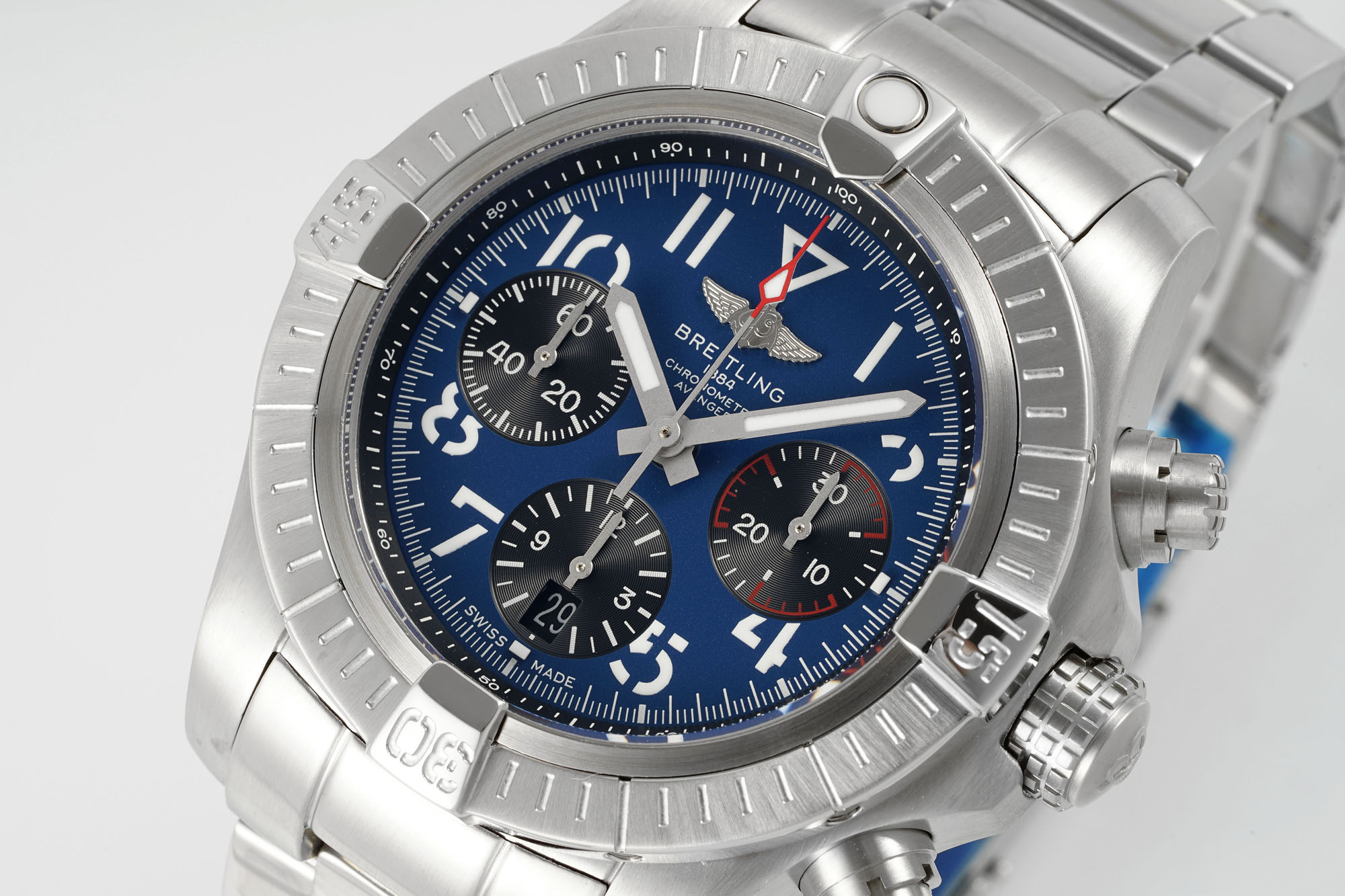 Breitling Avenger B01 Chronograph
