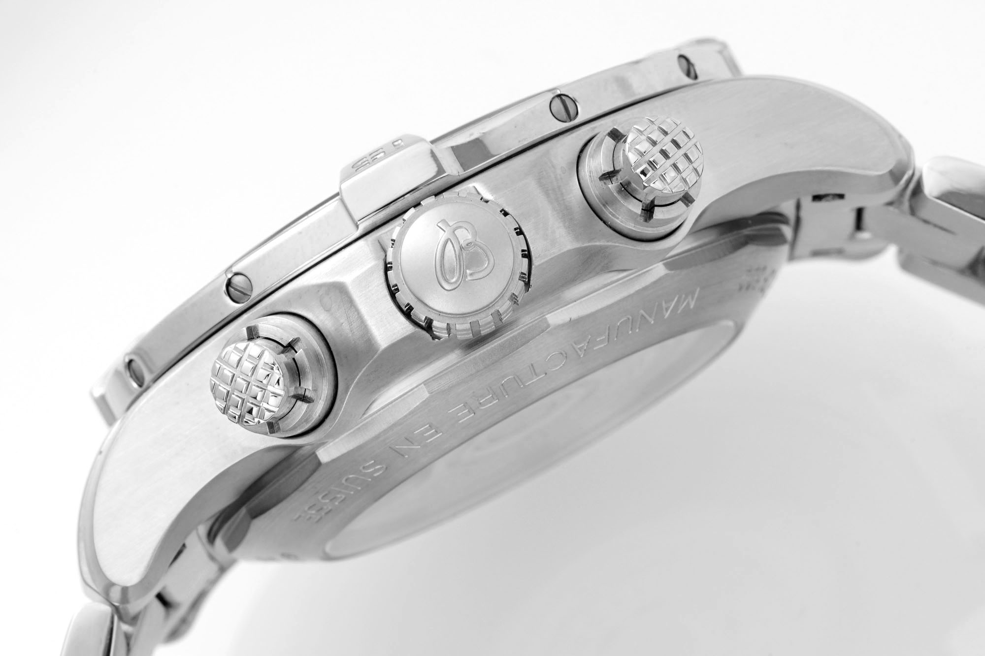 Breitling Avenger B01 Chronograph