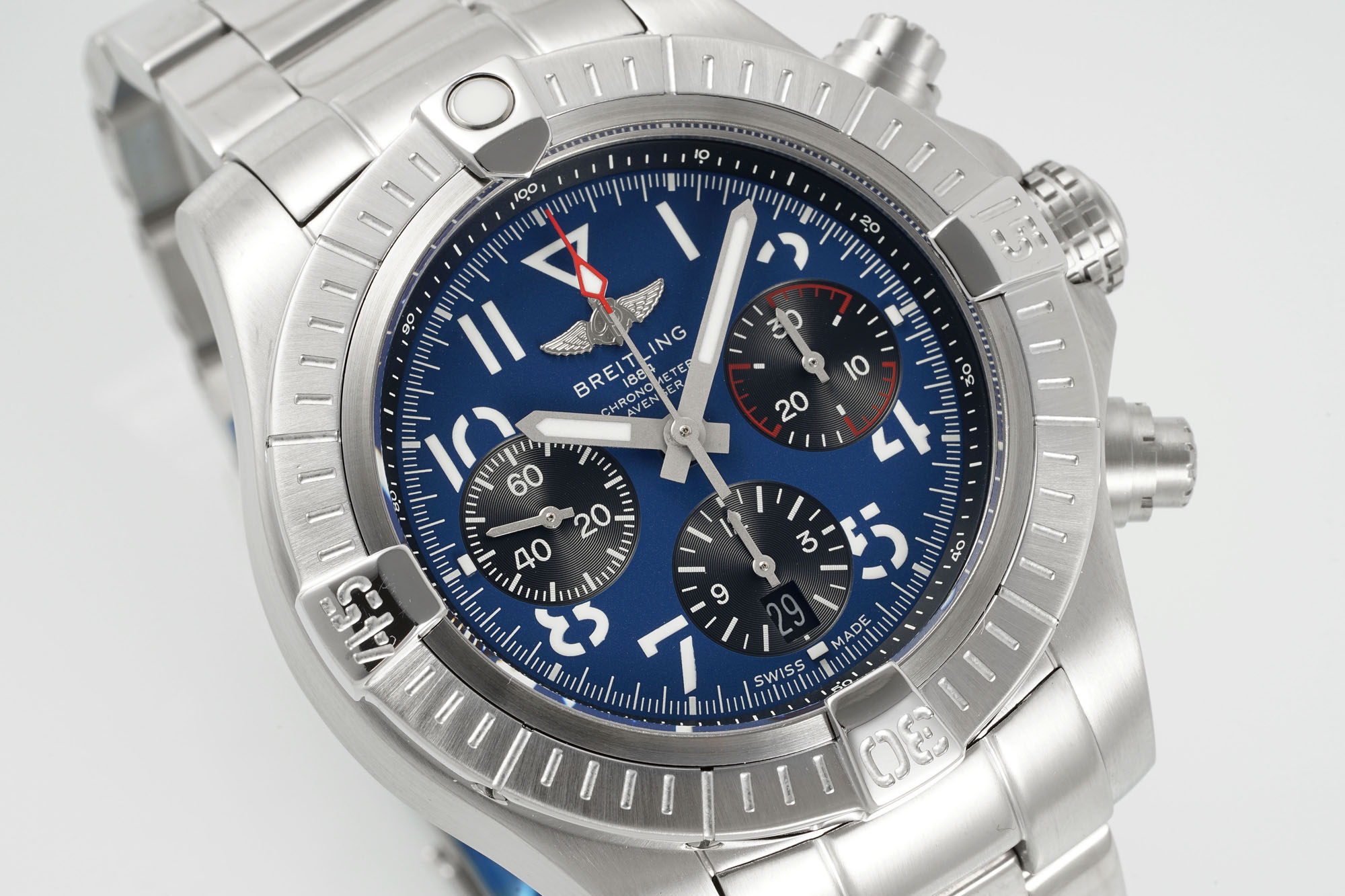Breitling Avenger B01 Chronograph