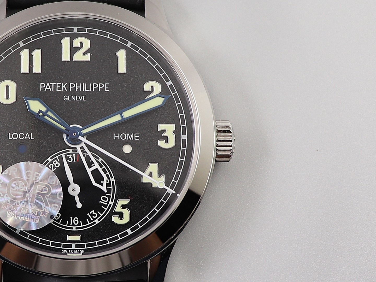 Patek Philippe time zone function ref.5524 Calatrava pilot travel time watch series