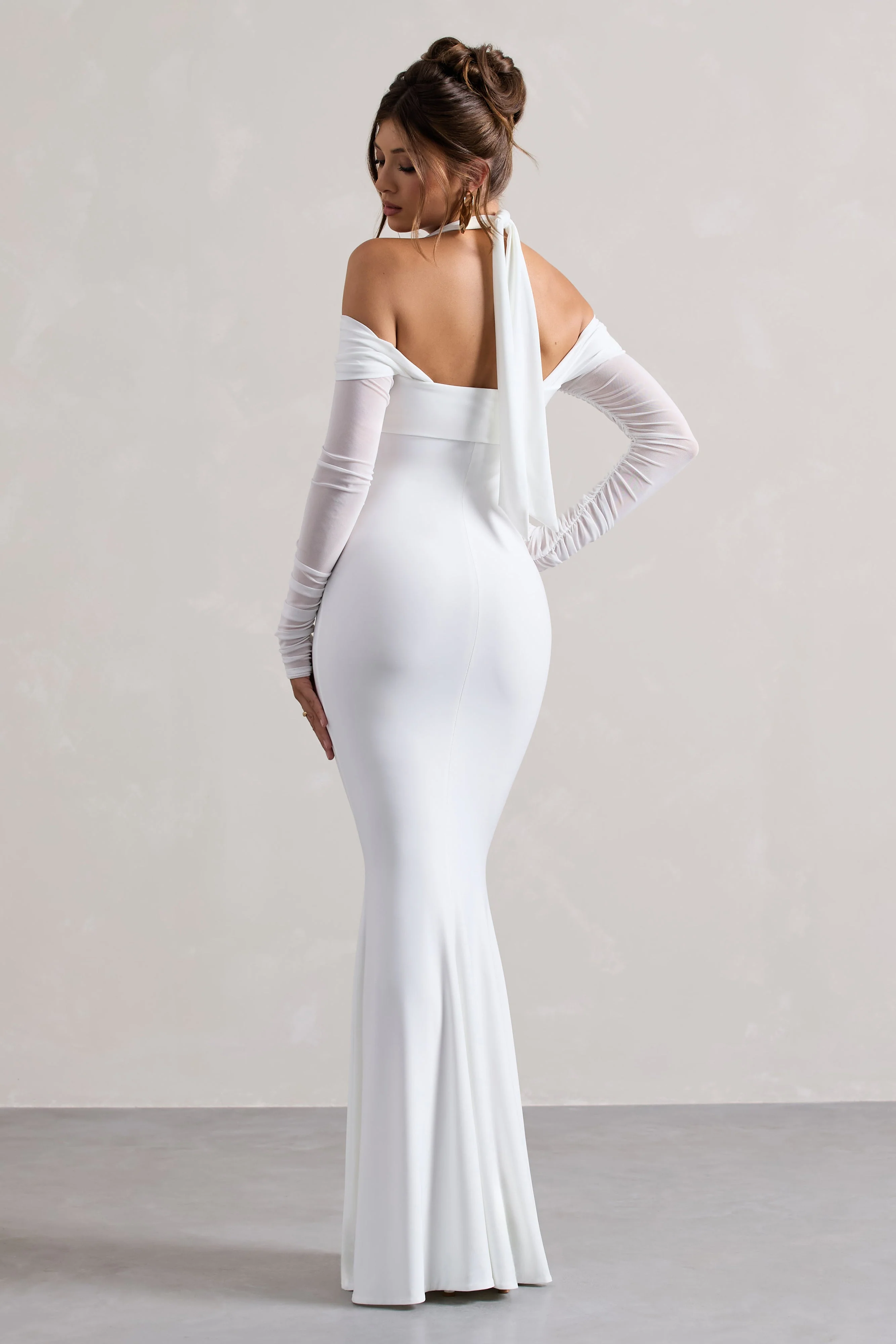Malisha | White Halter-Neck Long-Sleeve  Maxi Dress