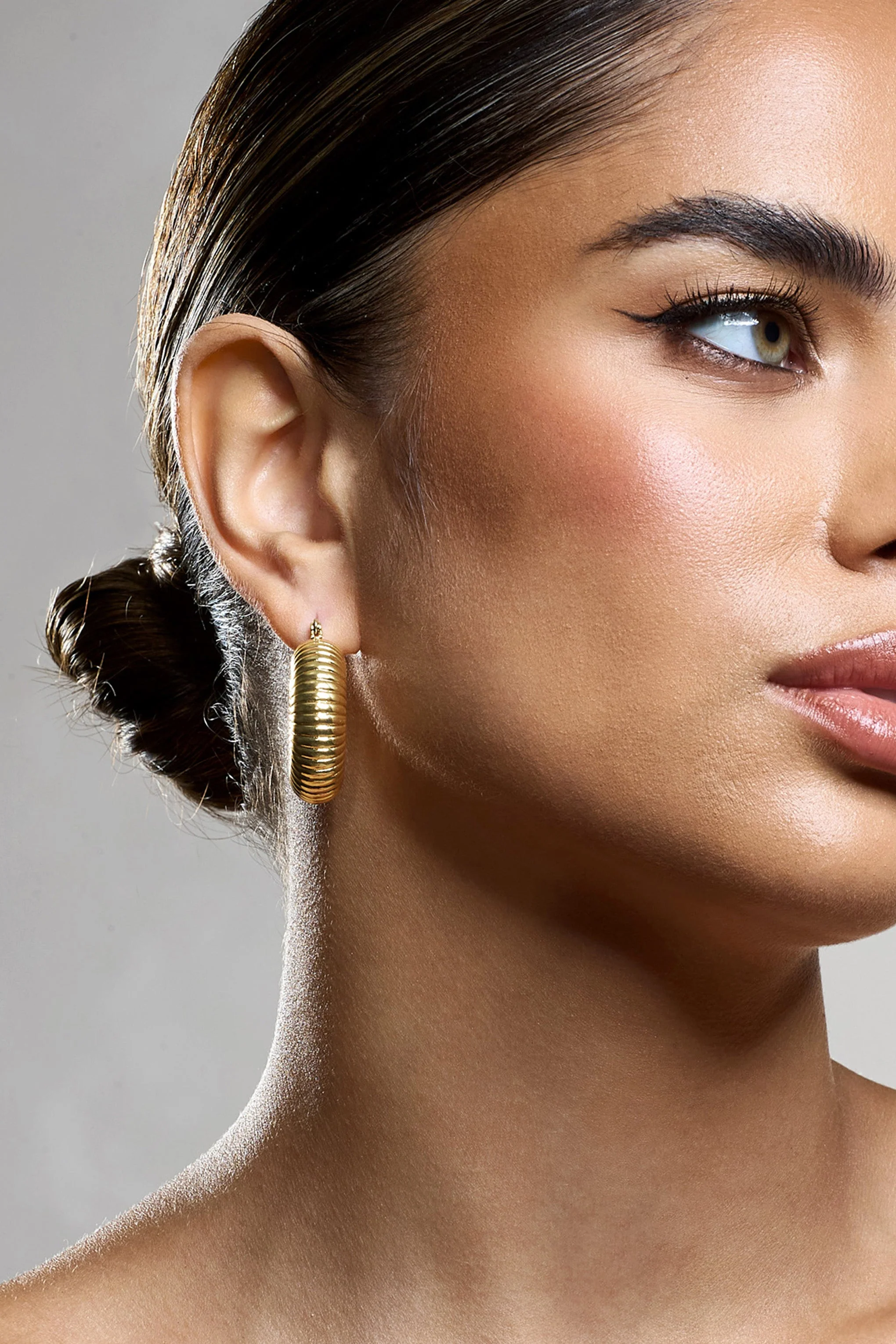 Marceline | Gold Ribbed Chunky Hoop Earrings