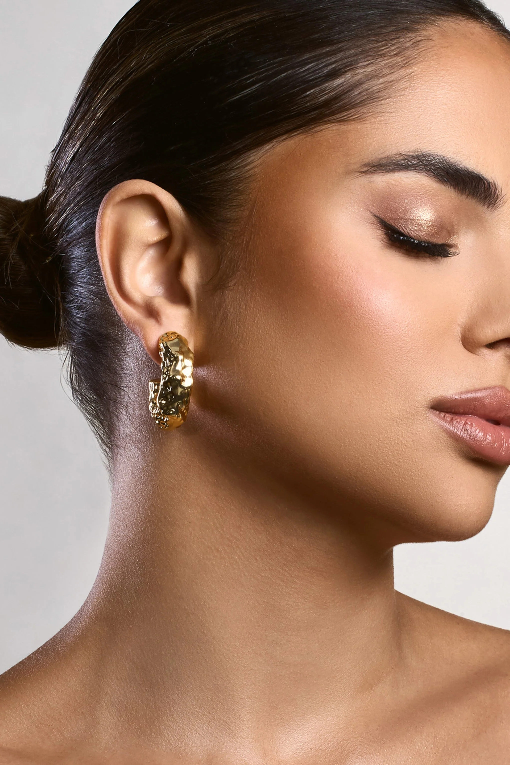 Paulina | Gold Textured Chunky Hoop Earrings