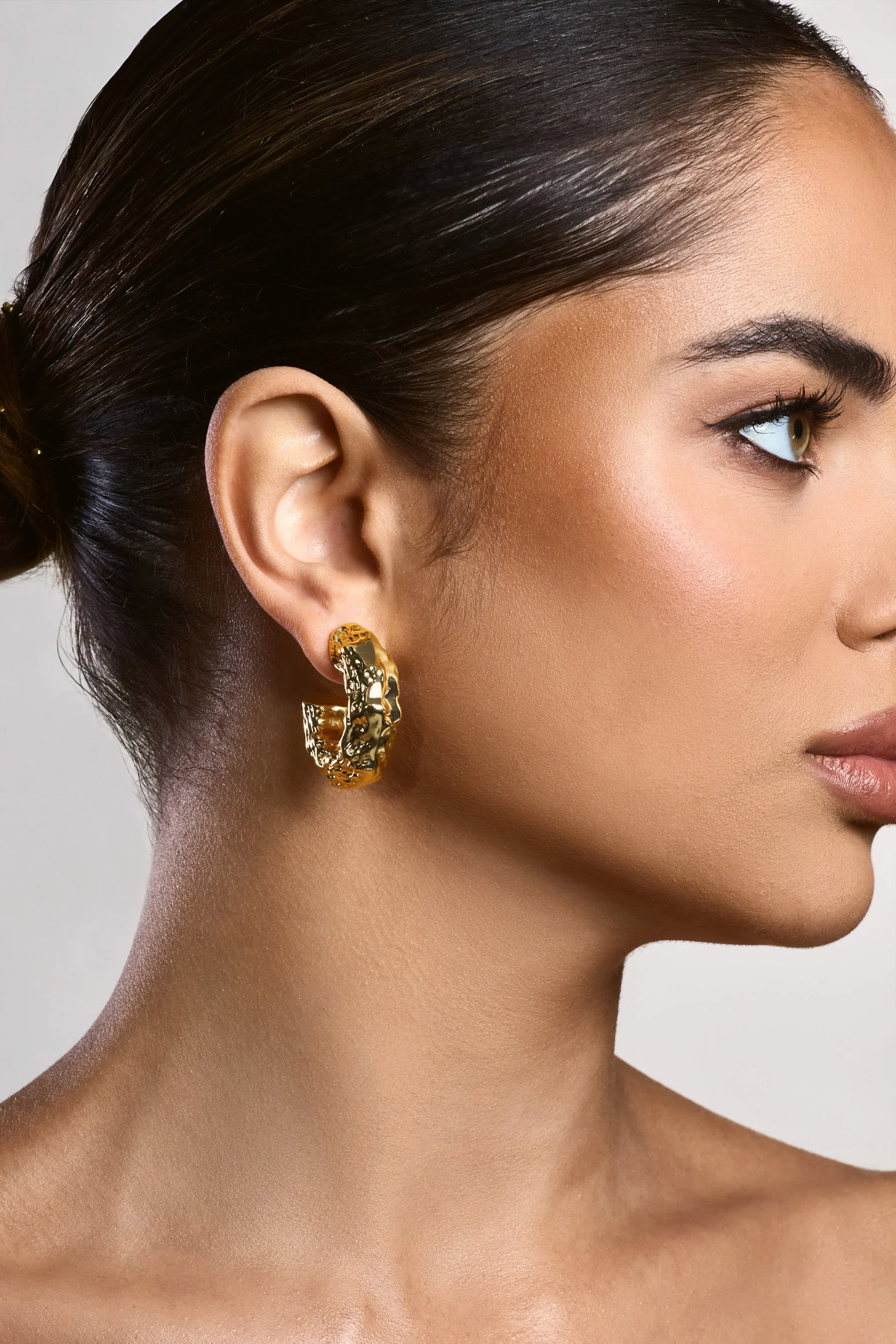 Paulina | Gold Textured Chunky Hoop Earrings