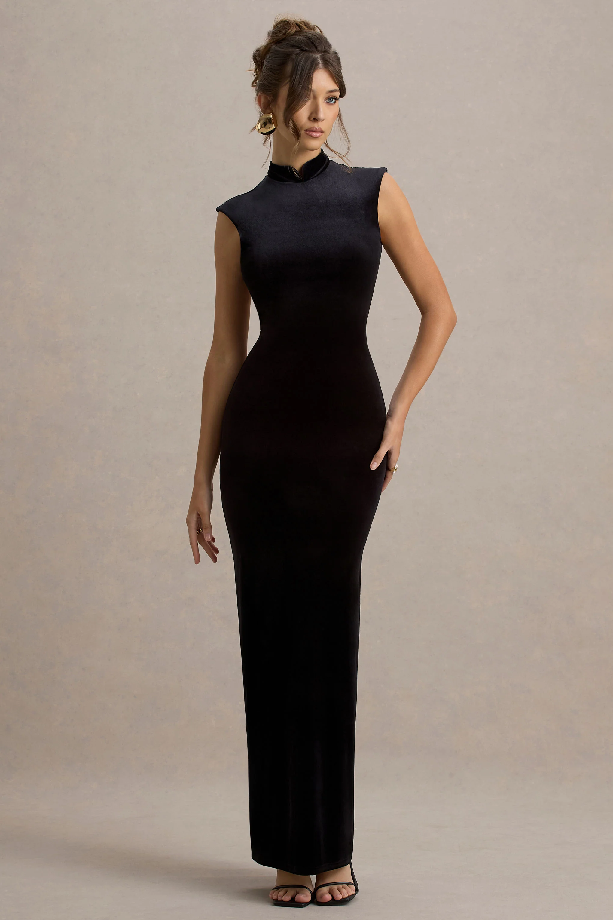 Samaria | Black Velvet High-Neck Maxi Dress