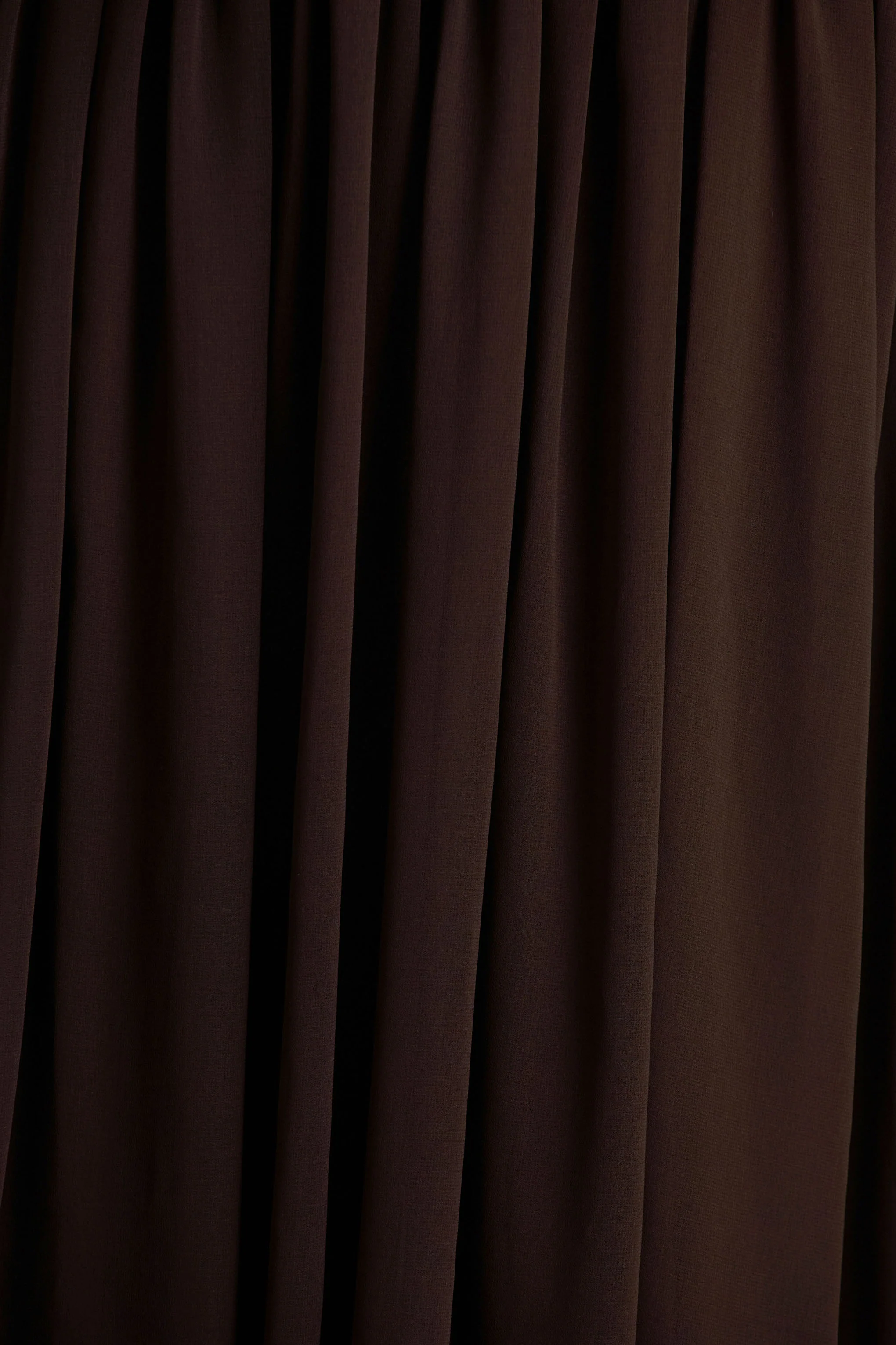 Kelly | Brown Scoop-Neck Maxi Dress With Mesh And Pleated Detailing