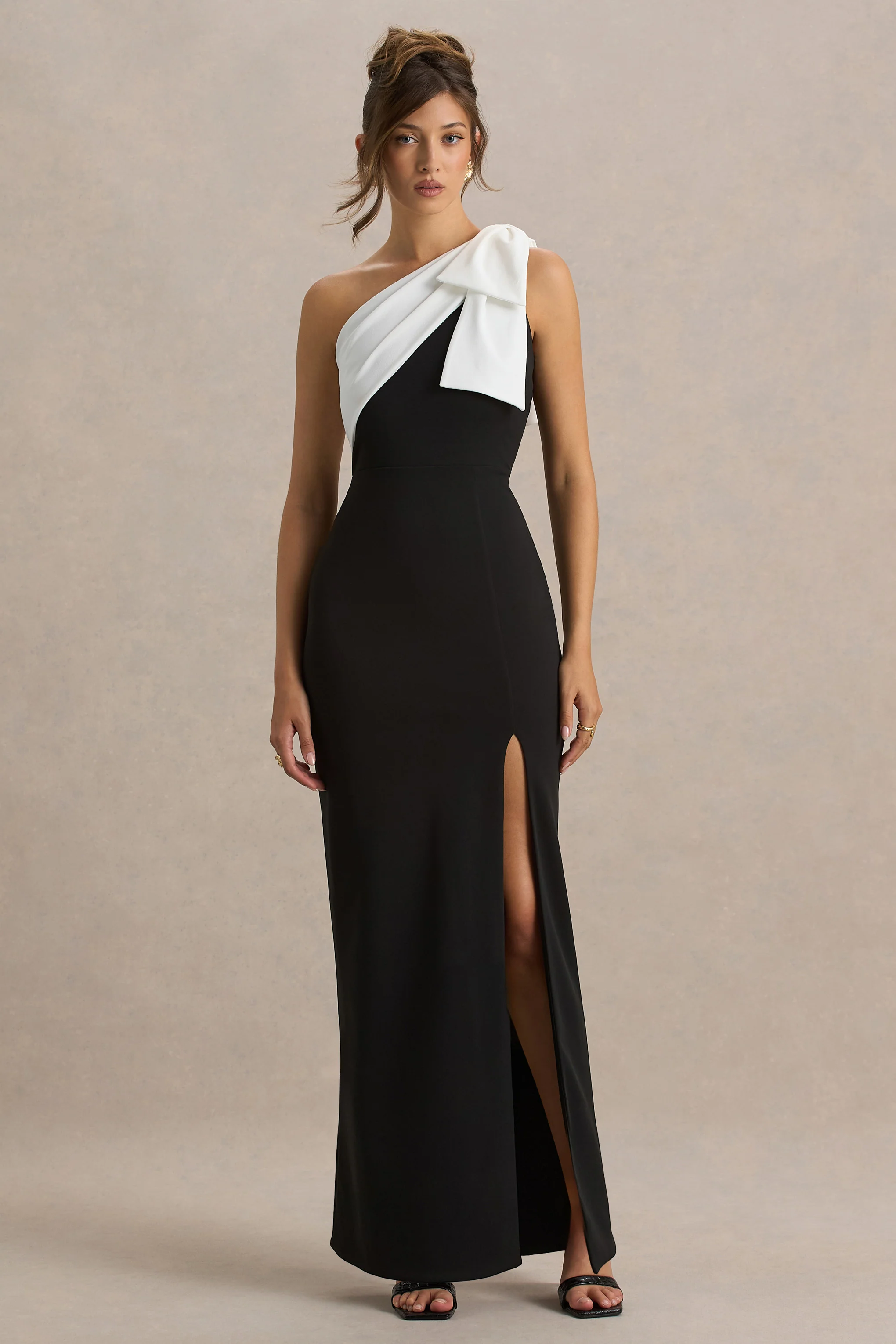 Kiri | Black & White One-Shoulder Bow Maxi Dress