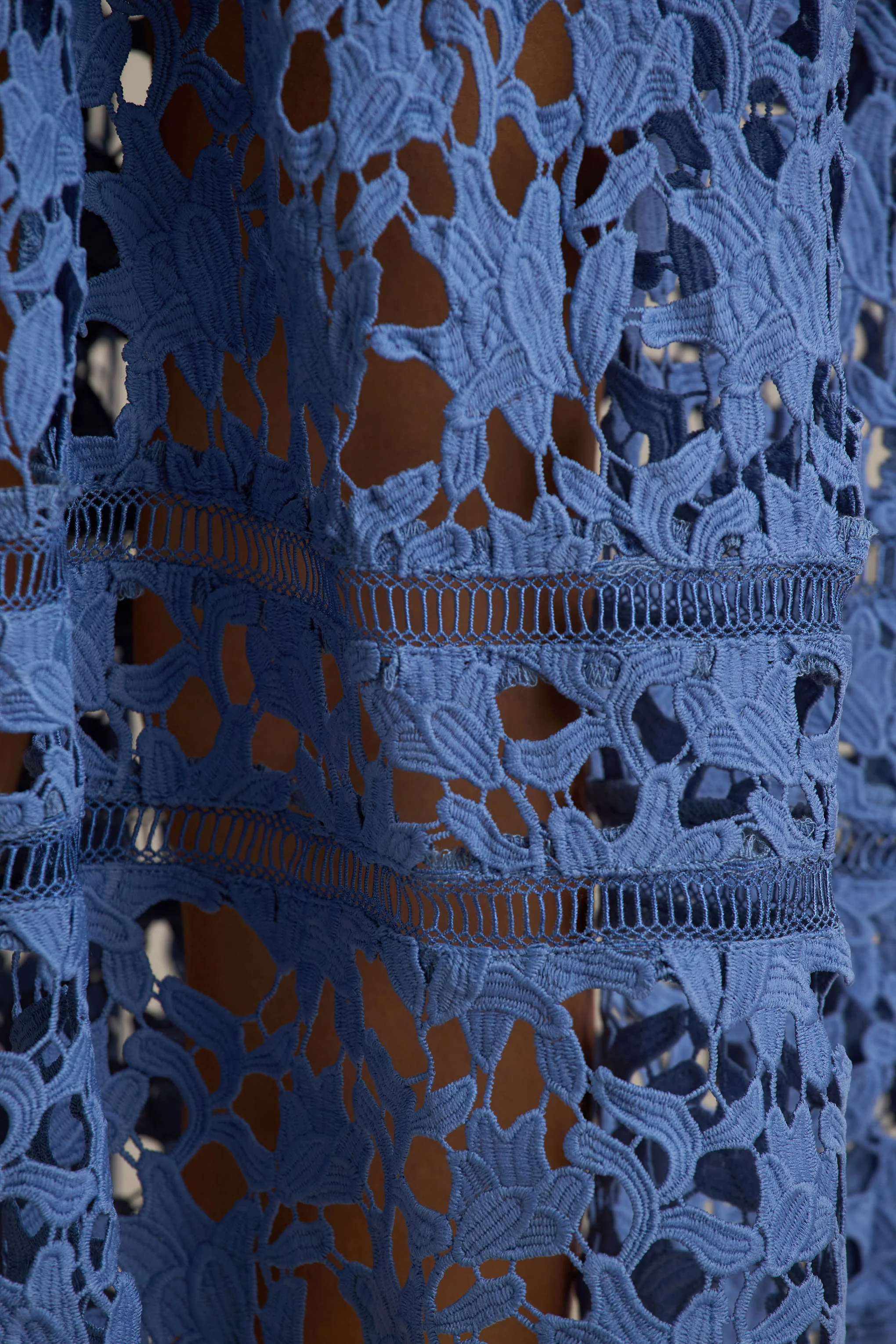 Zuri | Blue Lace Sweetheart Midi Dress With Cami Straps