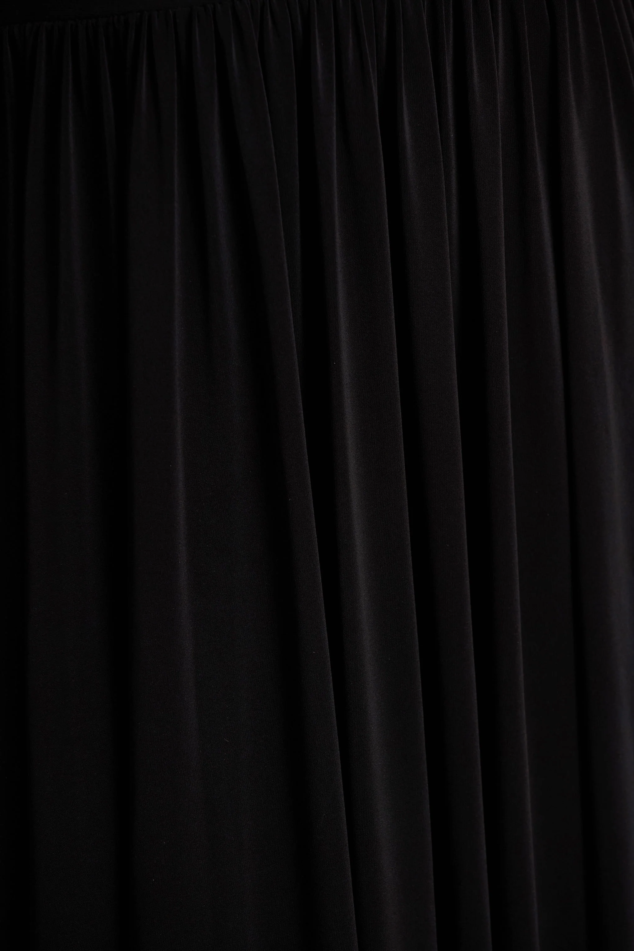 Rosalita | Black Crew-Neck Maxi Dress With Drop-Waist