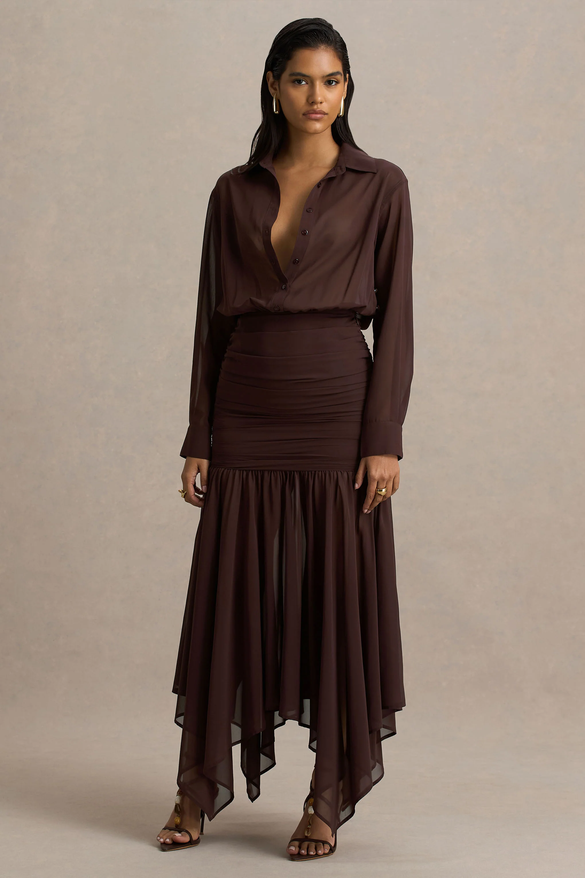 Kris | Brown Plunge-Neck Maxi Dress With Ruched Detailing