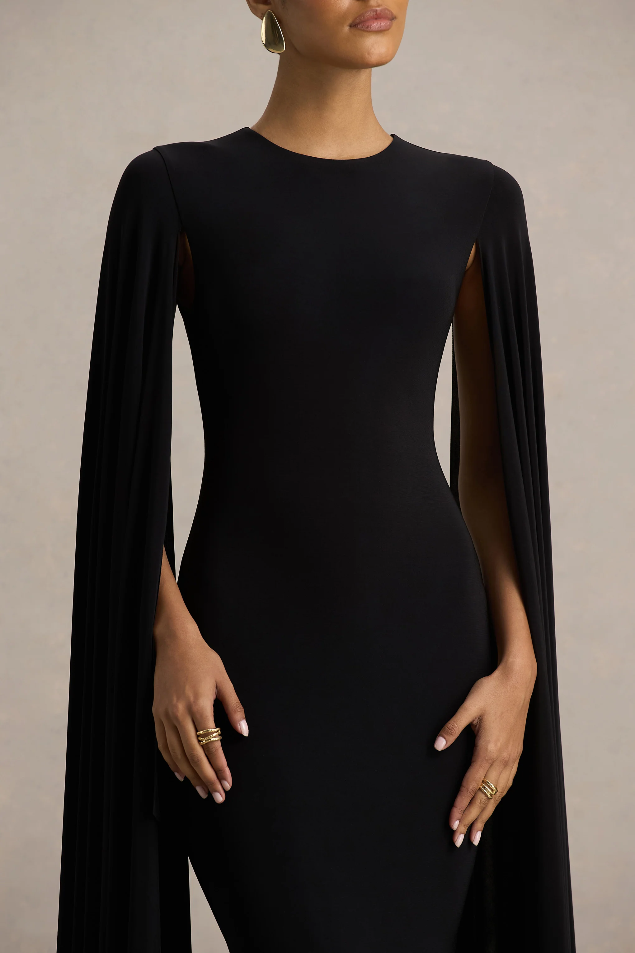 Briony | Black Crew-Neck Maxi Dress With Cape Sleeves