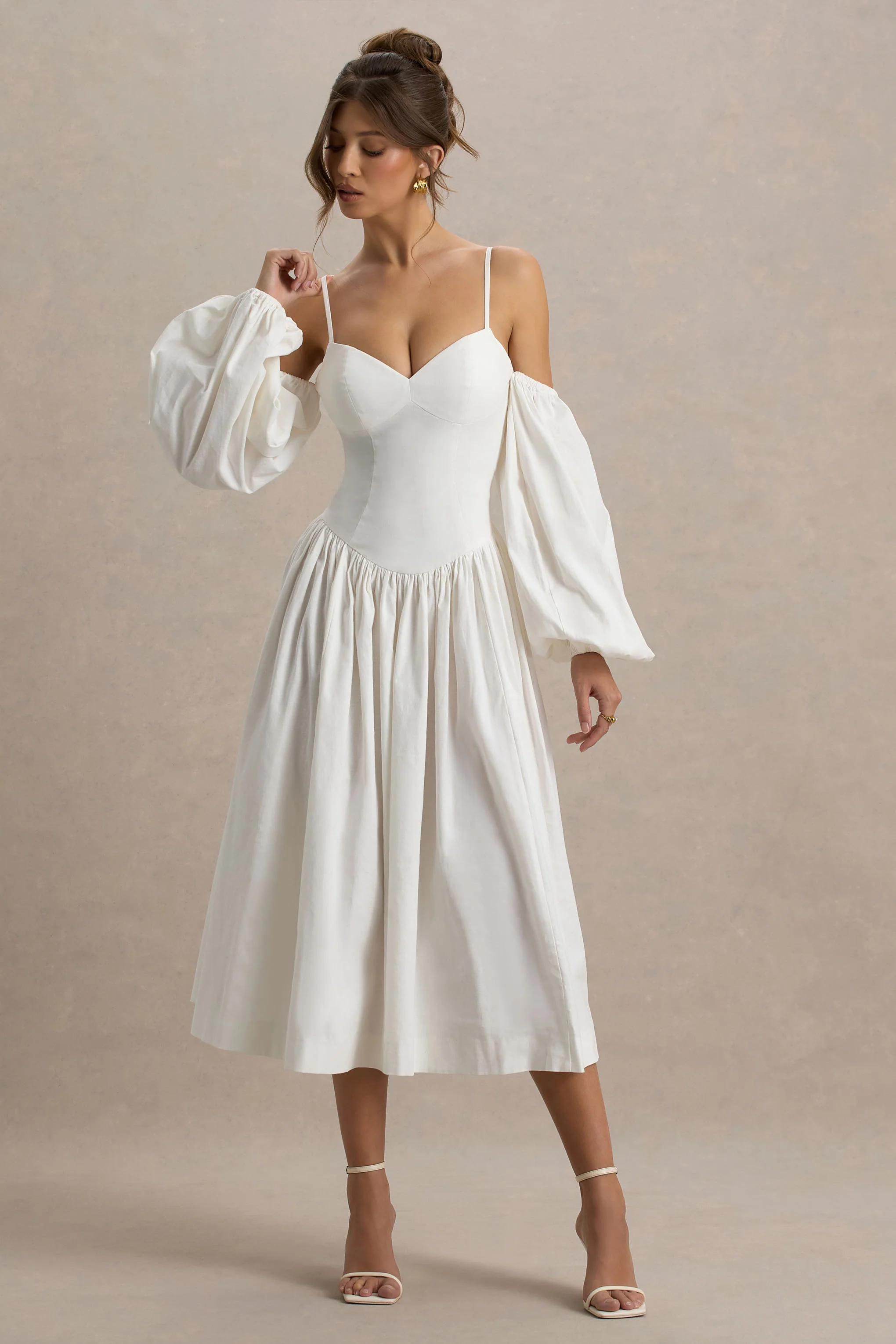 Macie | Cream Sweetheart Midi Dress With Balloon Sleeves