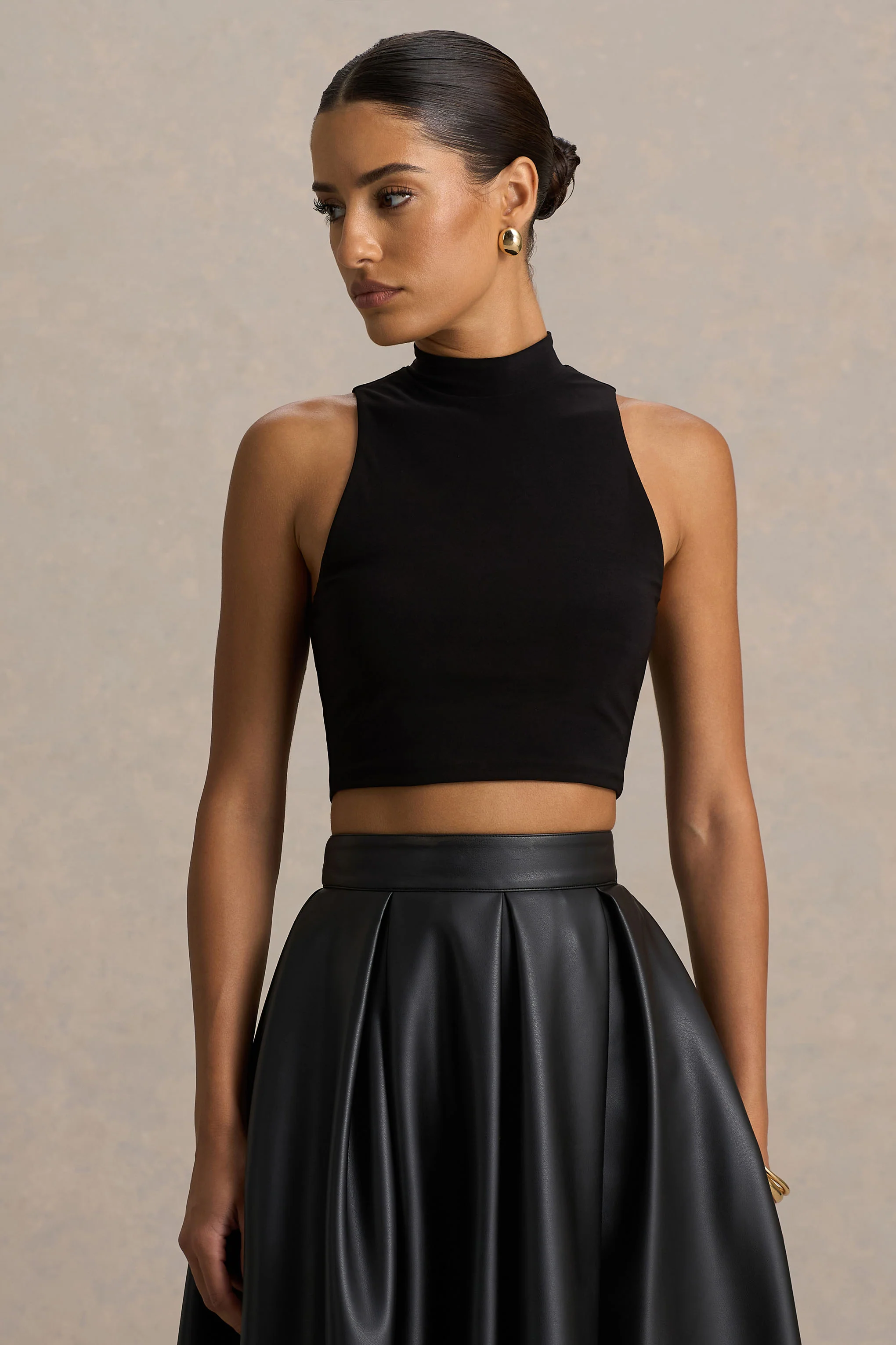 Sian | Black High-Neck Crop Top