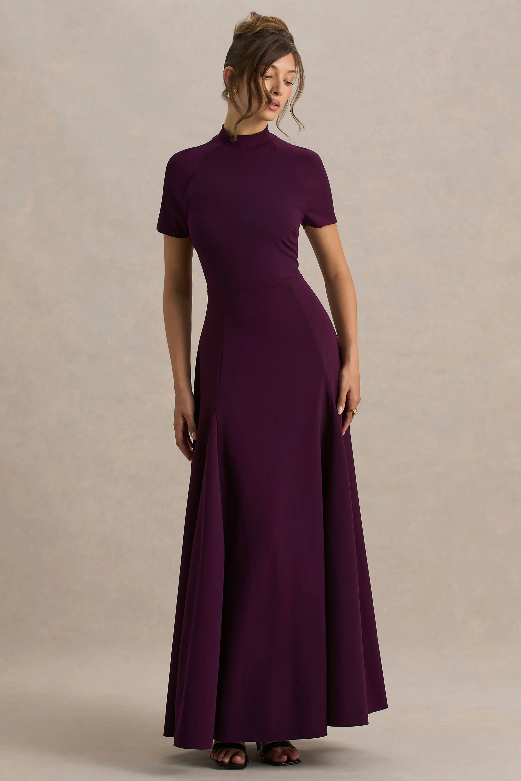 Alea | Burgundy High-Neck Short-Sleeve Maxi Dress