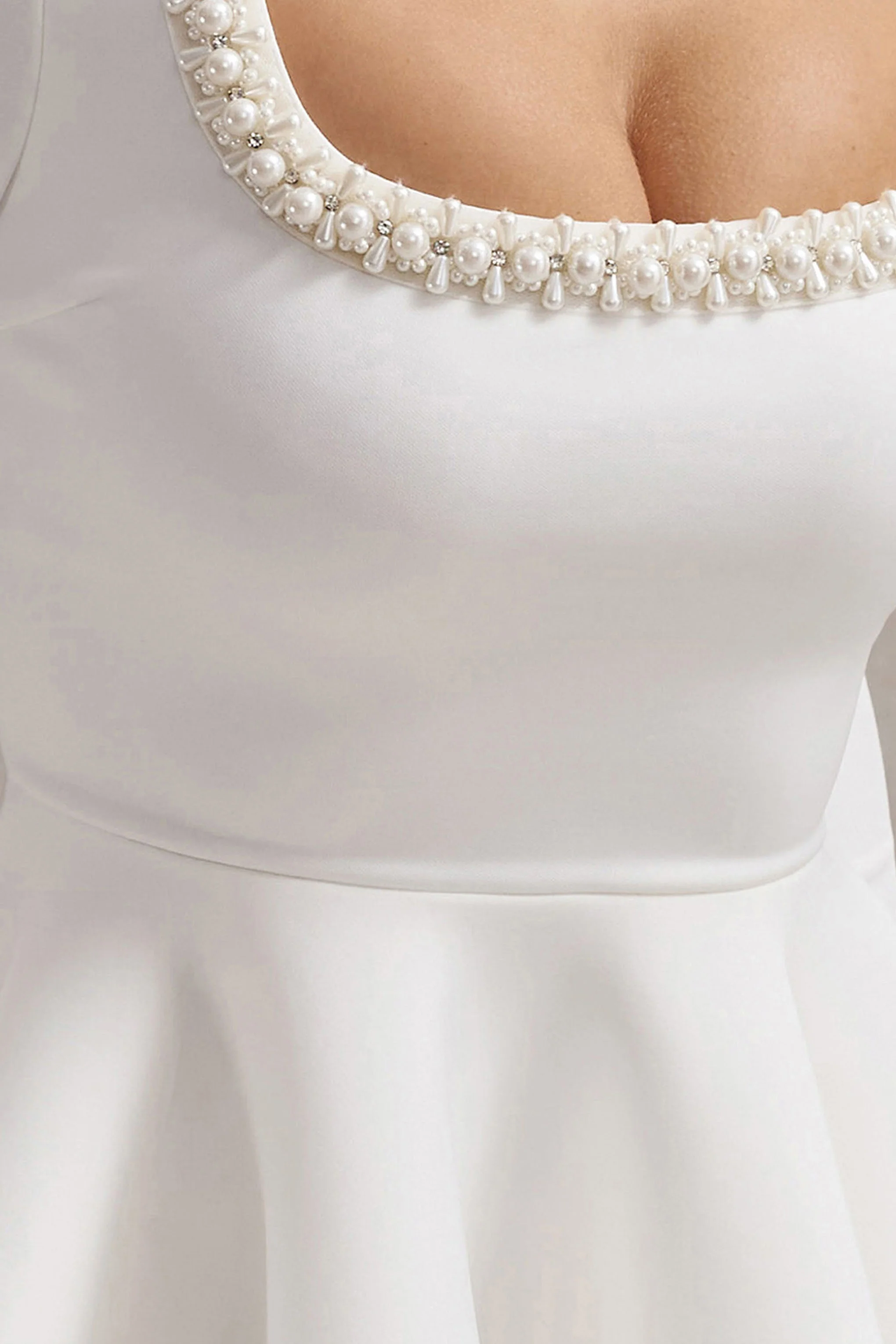 Wilder | White Square-Neck Long-Sleeve Skater Mini Dress