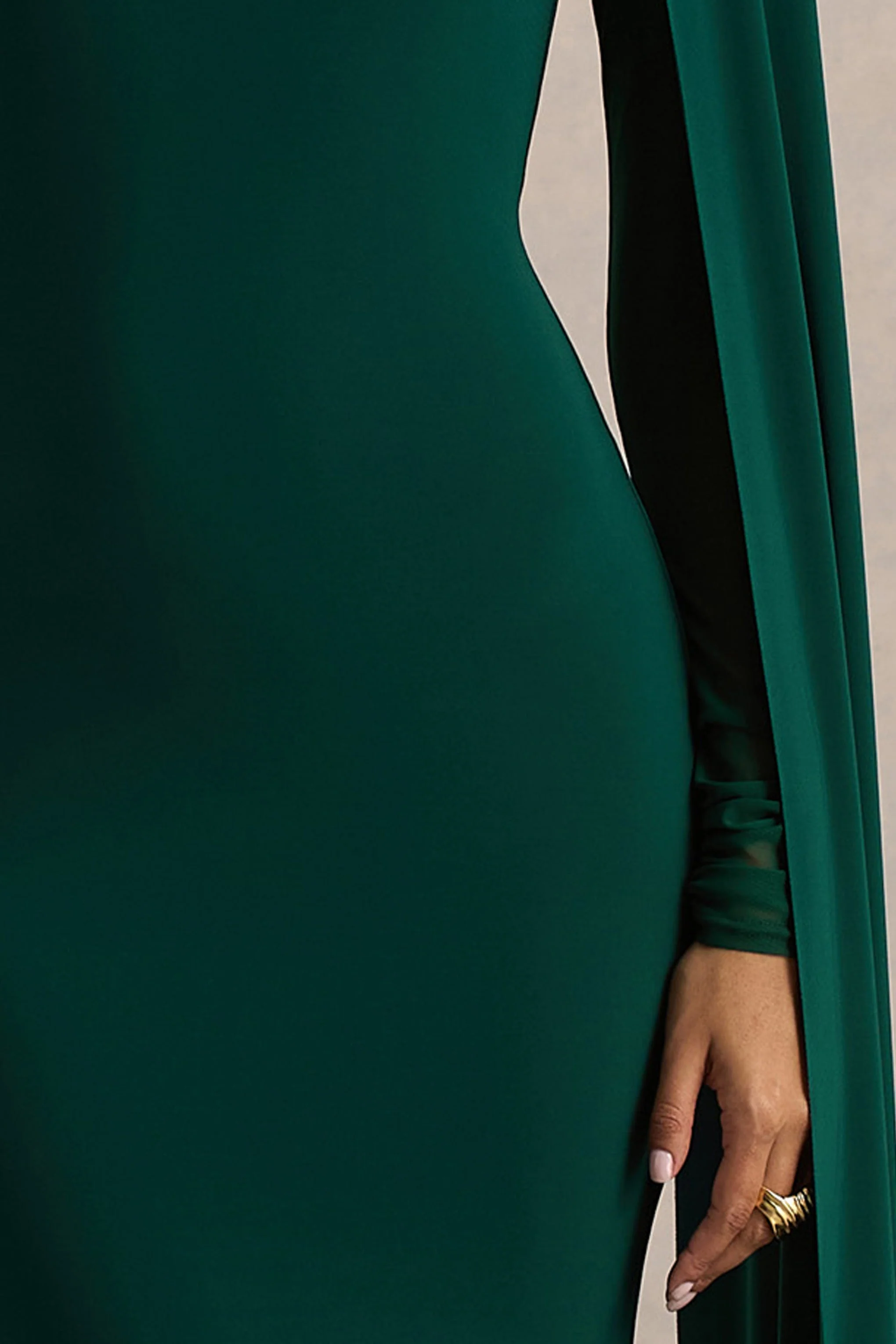 Isla | Bottle Green Crew-Neck Maxi Dress With Cape Sleeve