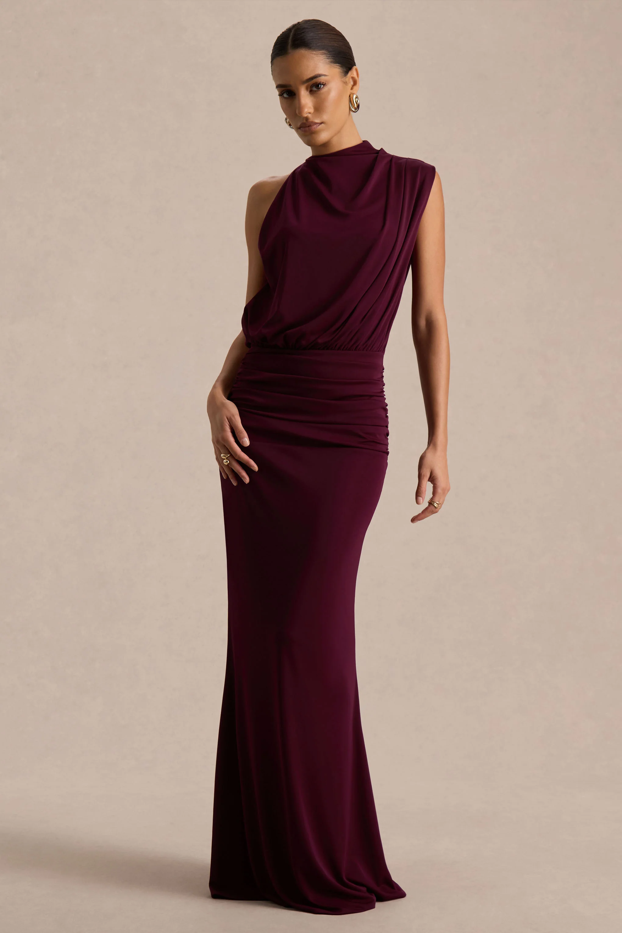Umaira | Burgundy High-Neck Maxi Dress