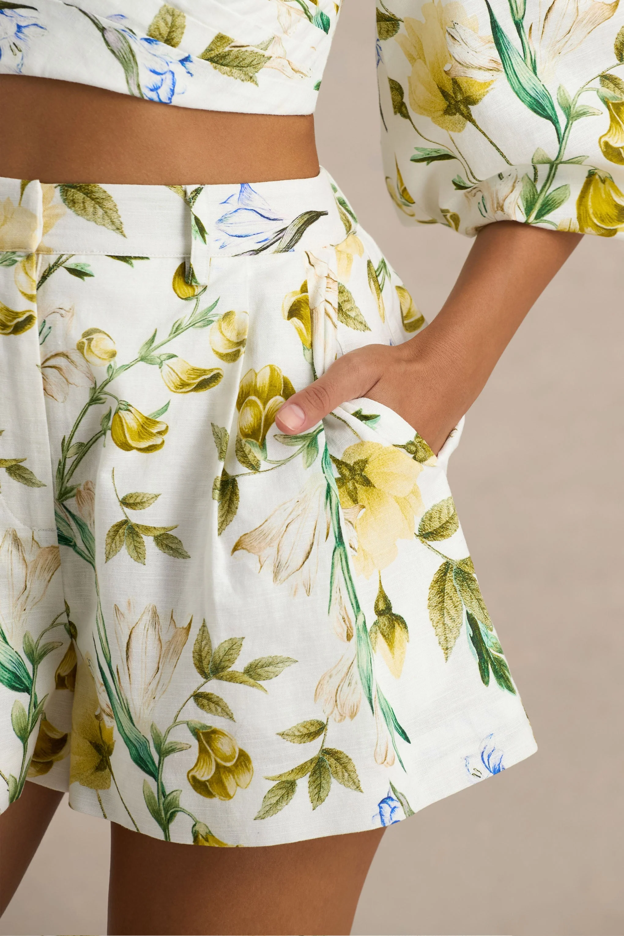 Pixel | White Botanical Print Shorts