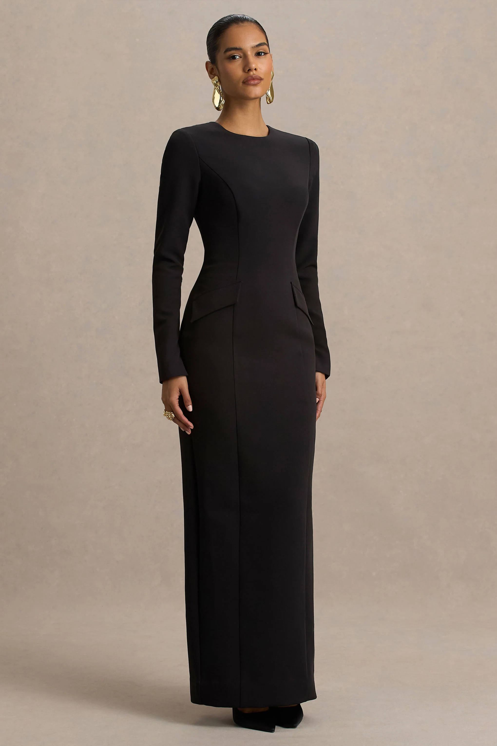 Vaila | Black High-Neck Maxi Dress